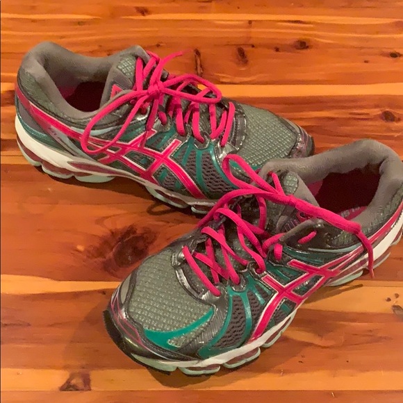 asics shoes for long distance running